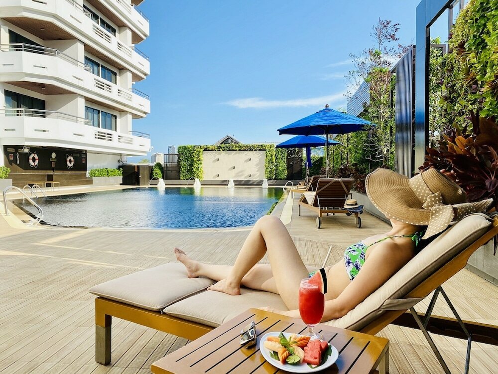 Фото Centre Point Sukhumvit 10