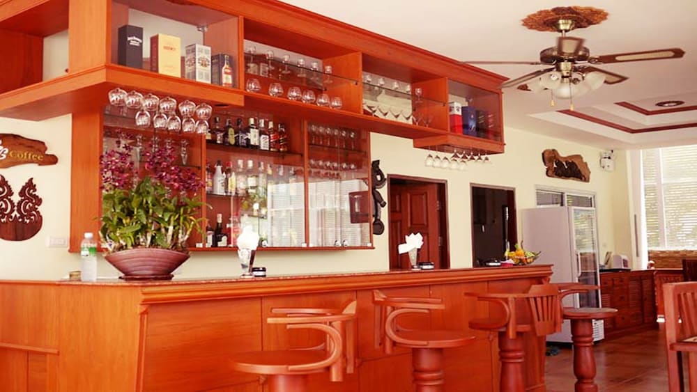 Фото The Orchid House