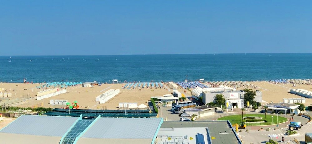 Фото Hotel Bristol