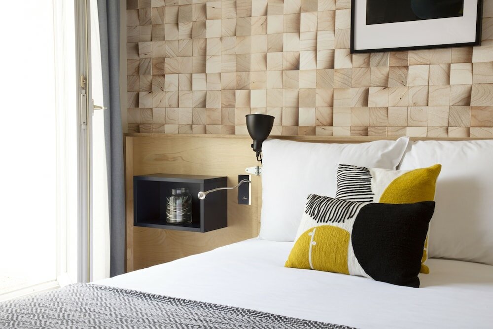 Фото Hotel Bootcamp