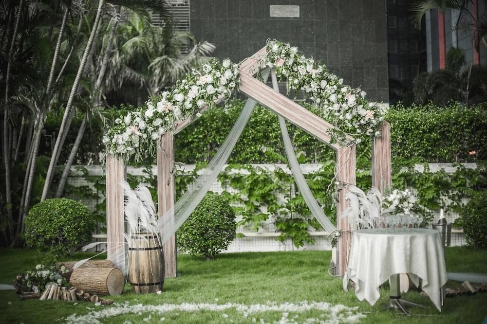 Фото Hainan Junhua Haiyi Hotel