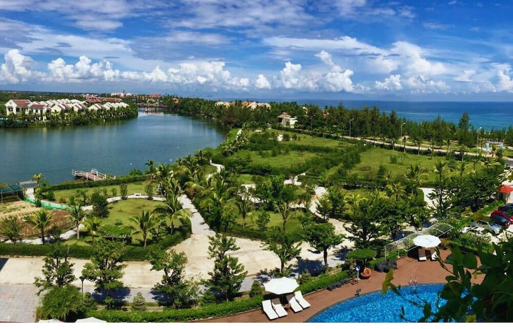 Фото Muong Thanh Holiday Hoi An Hotel