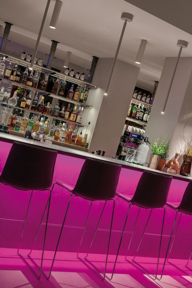 Фото Hotel Indigo - Dusseldorf - Victoriaplatz