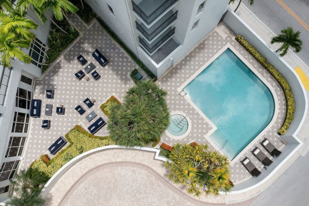 Фото Courtyard by Marriott Miami Dadeland