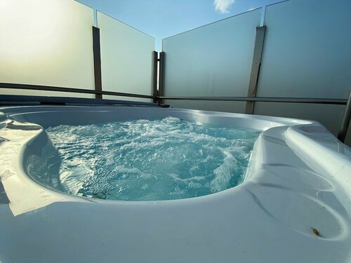 Внешний вид отеля Hotel Kriss Internazionale в Бардолино, фото 4