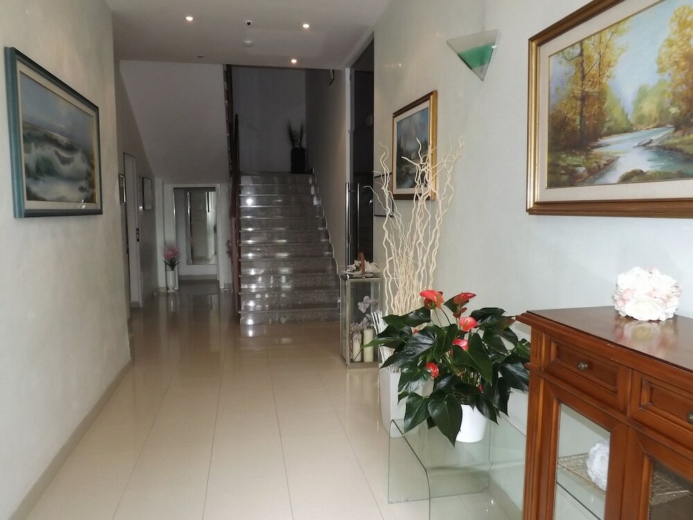 Фото Hotel Muccioli