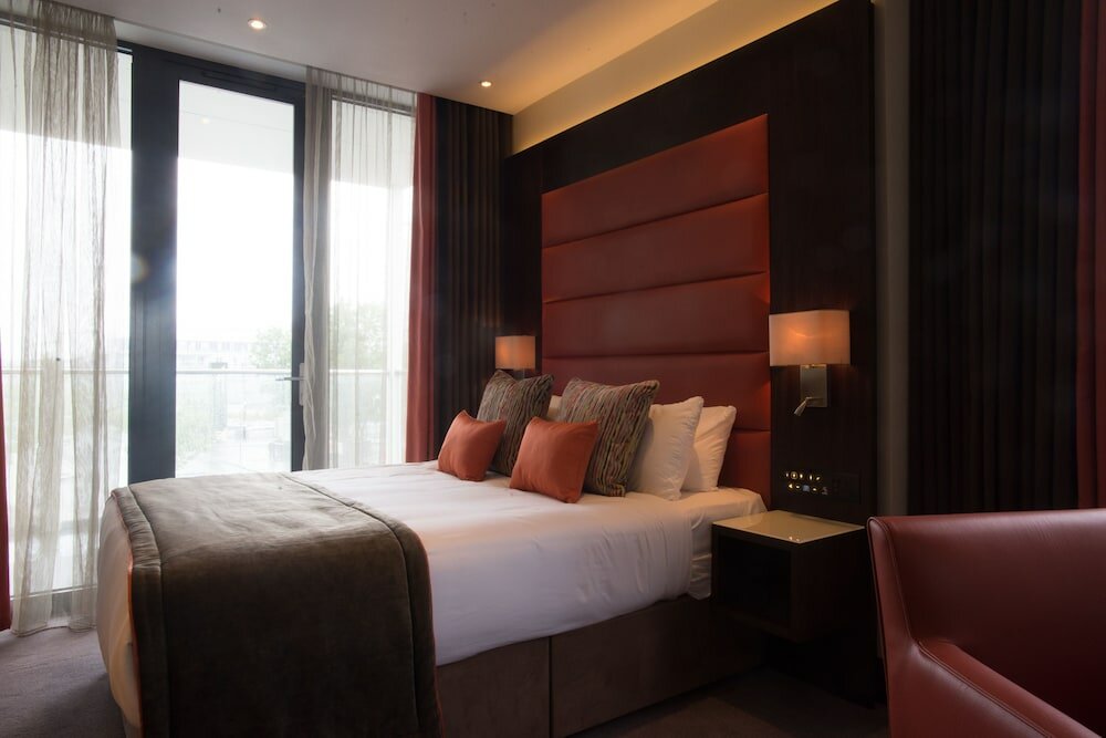 Фото St George Hotel Wembley