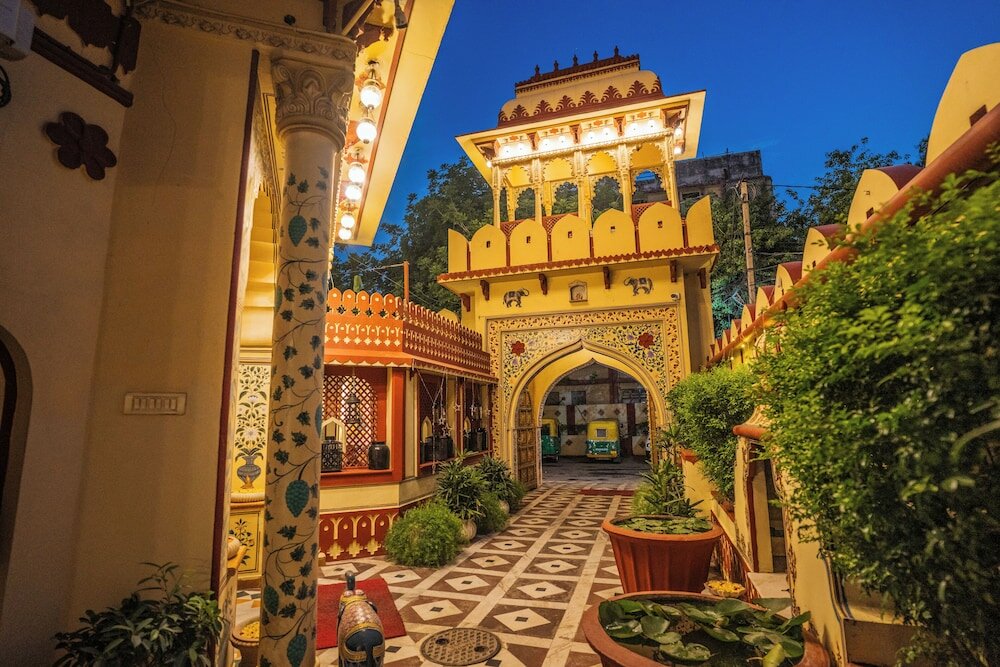 Фото Umaid Mahal - A Heritage Style Boutique Hotel