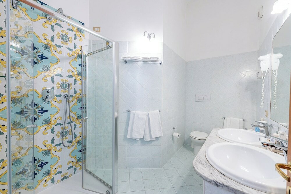 Фото Hotel Fontana