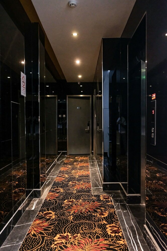 Фото Signature Boutique Hotel