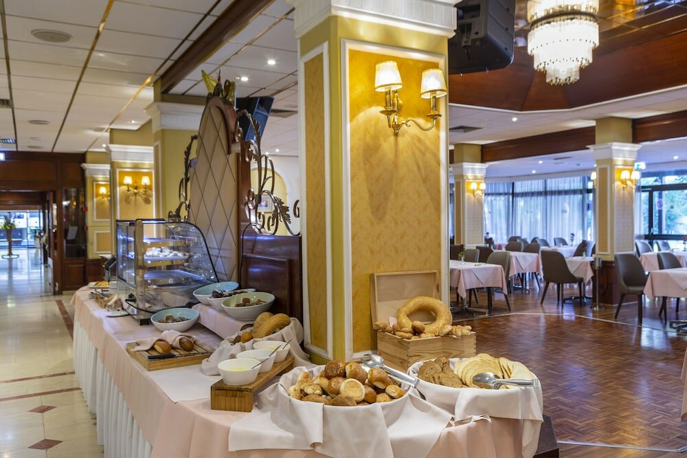 Фото Kapetanios Odysseia Hotel