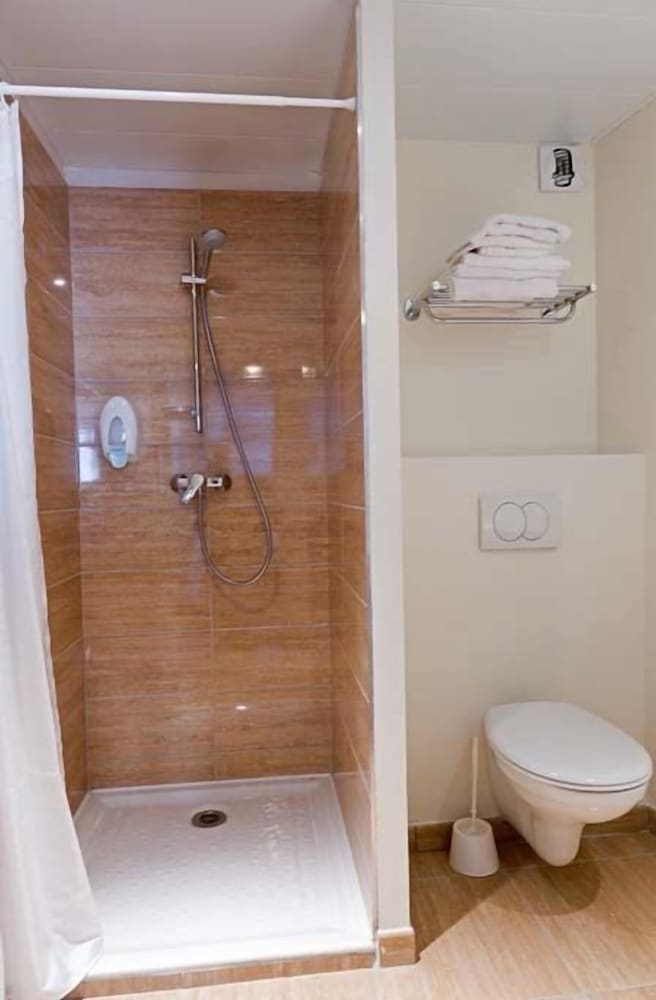 Фото Hôtel Saint-Etienne