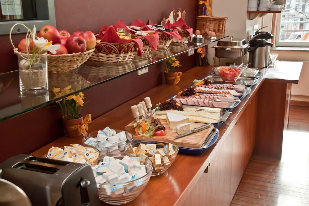 Фото Novum Hotel Hamburg Stadtzentrum