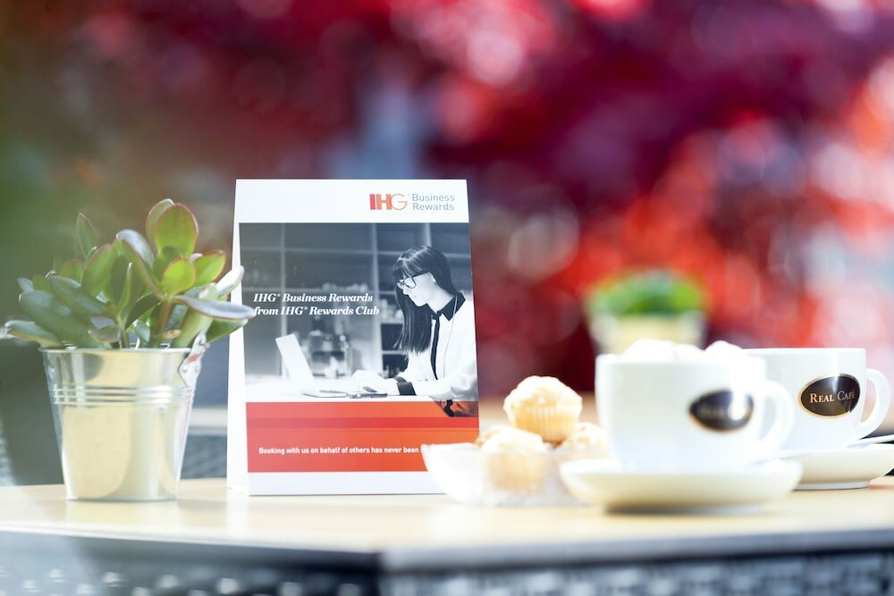 Фото Holiday Inn Express Zurich Airport, an Ihg Hotel