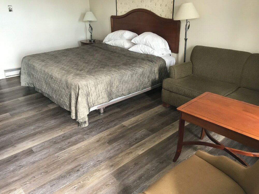 Фото Rainbow Motor Inn - by the Falls