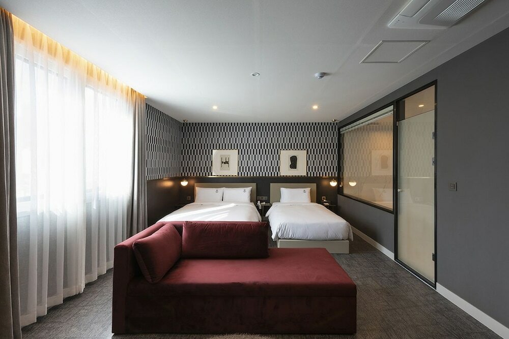 Фото Browndot Seomyeon Business