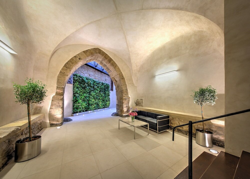 Фото Bishop's House