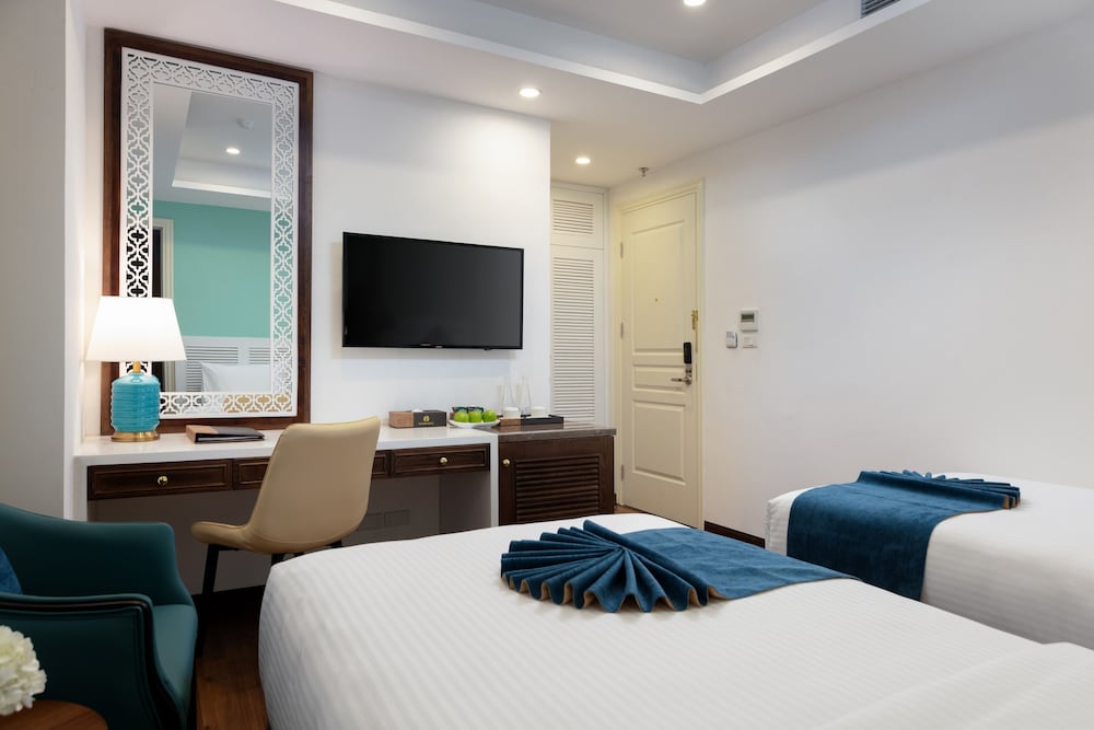 Фото Minasi HanoiOi Hotel