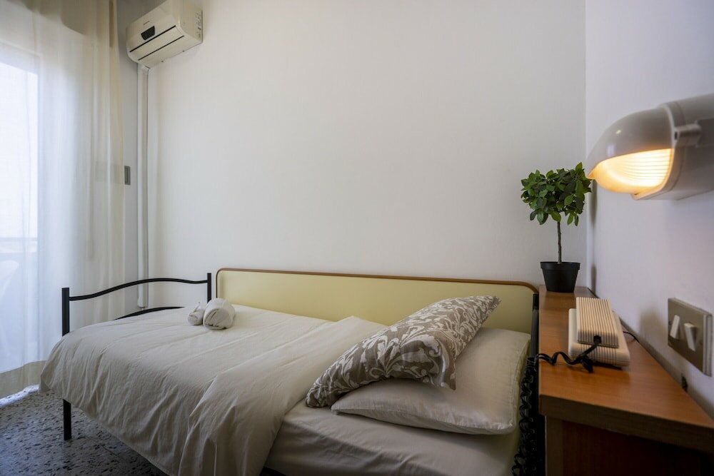 Фото Hotel Mamy