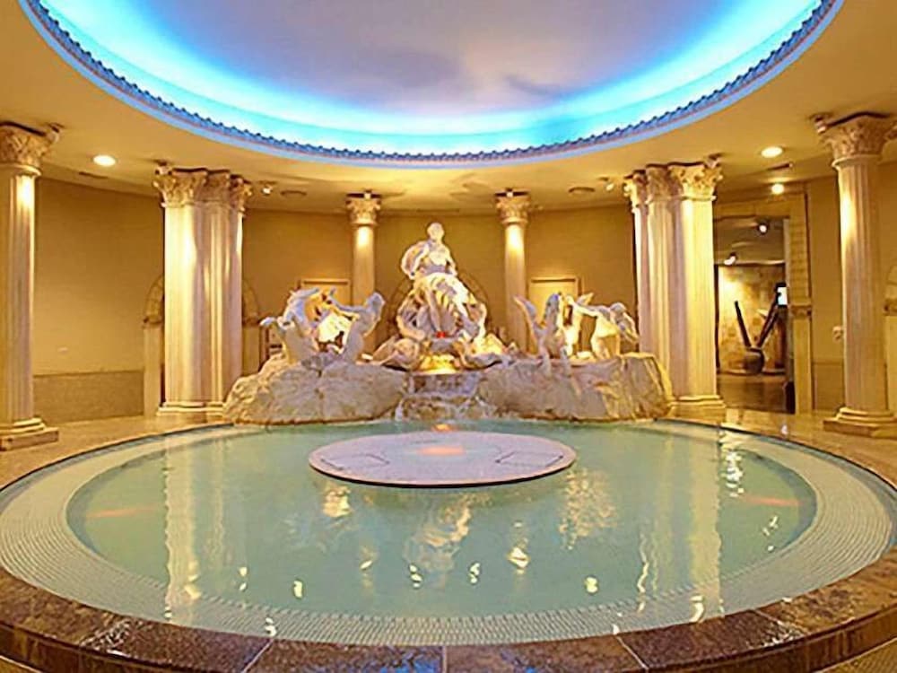 Фото Hotel Hillarys Shinsaibashi