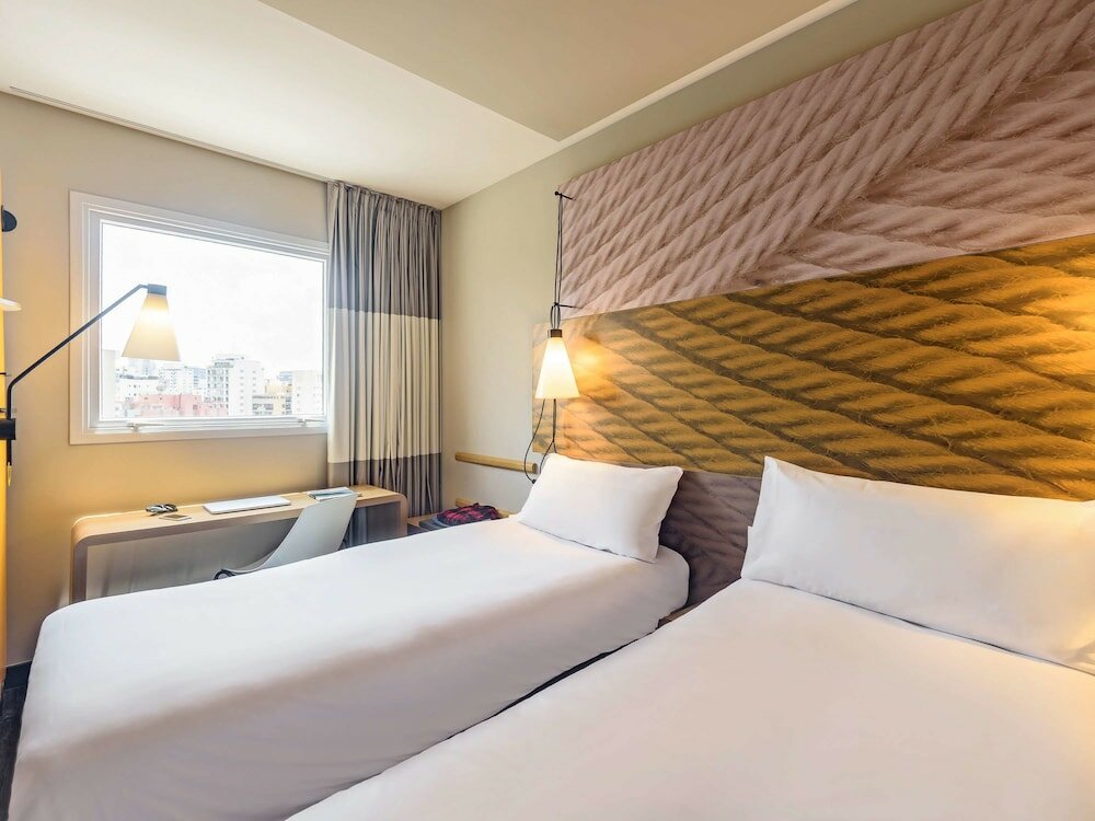 Фото ibis Lisboa Centro Liberdade