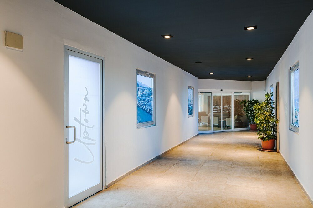 Фото Uptown Buyuk Anadolu Girne Hotel