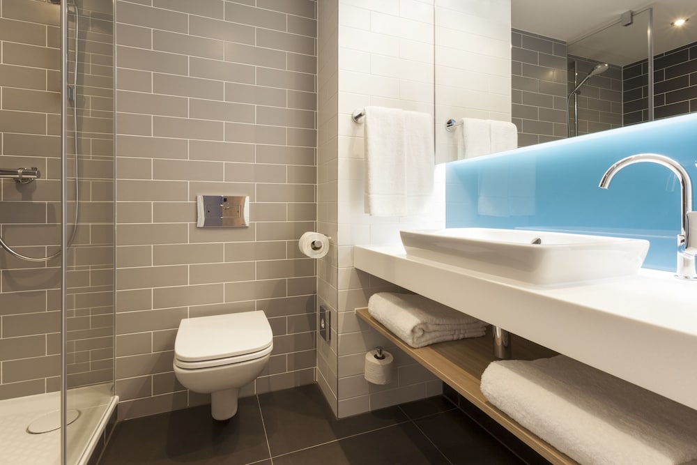 Фото Holiday Inn Express St. Albans - M25, Jct. 22, an Ihg Hotel