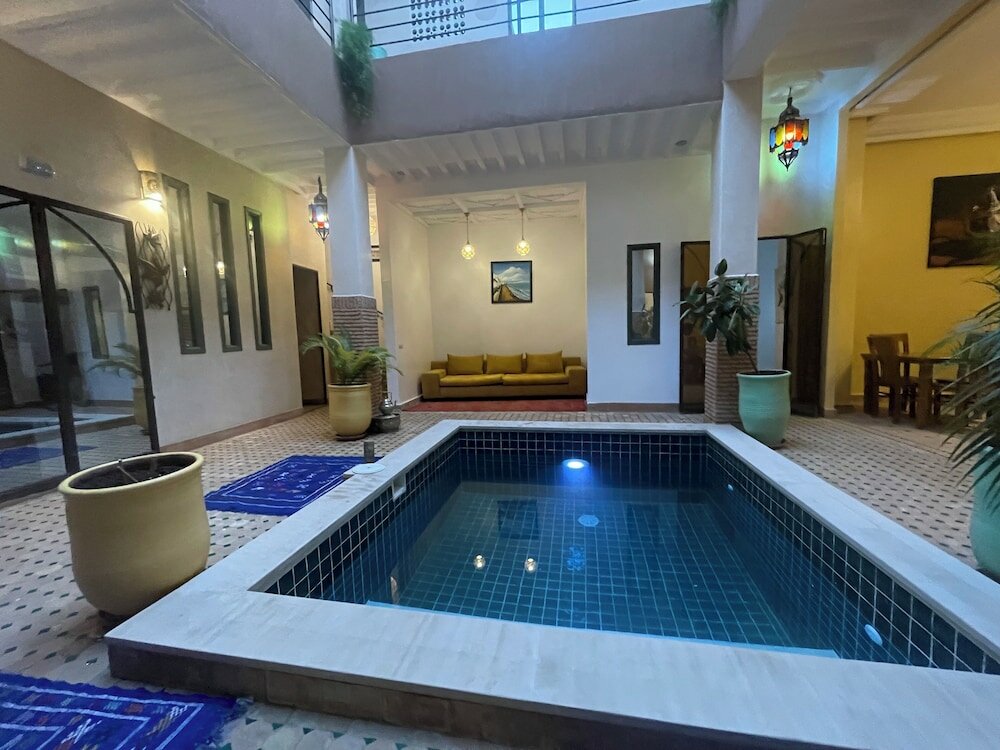 Фото Riad Samarine