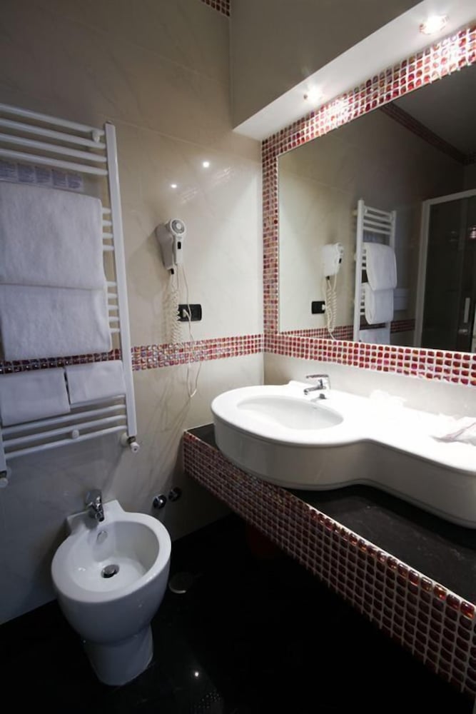 Фото Hotel Caracciolo