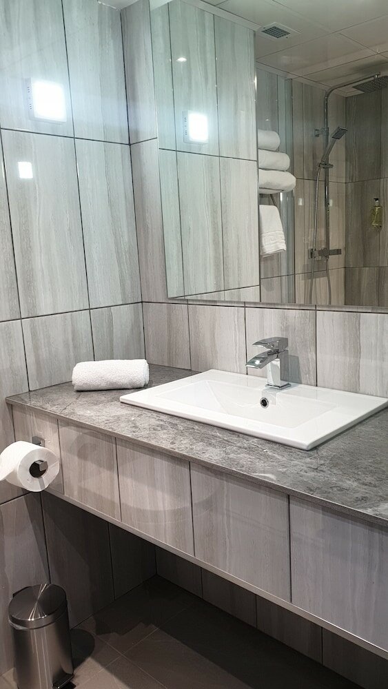 Фото The Bruce Hotel