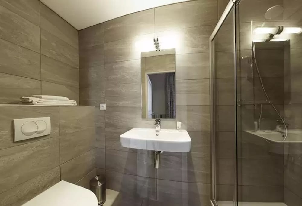 Фото Hotel Vaubecour