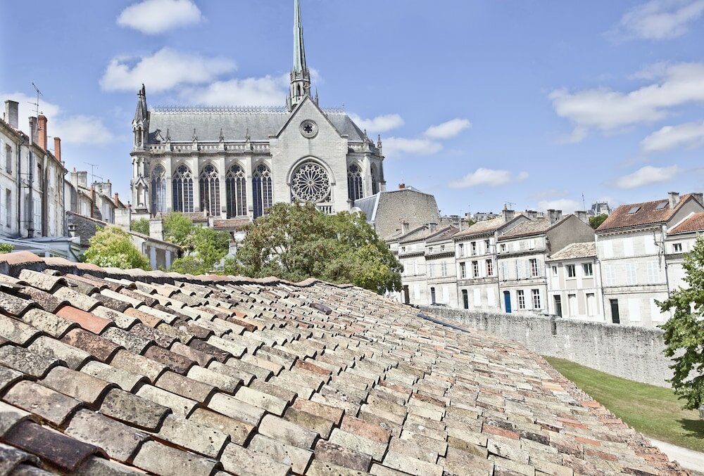 Фото Hotel Angoulême Le Saint Gelais