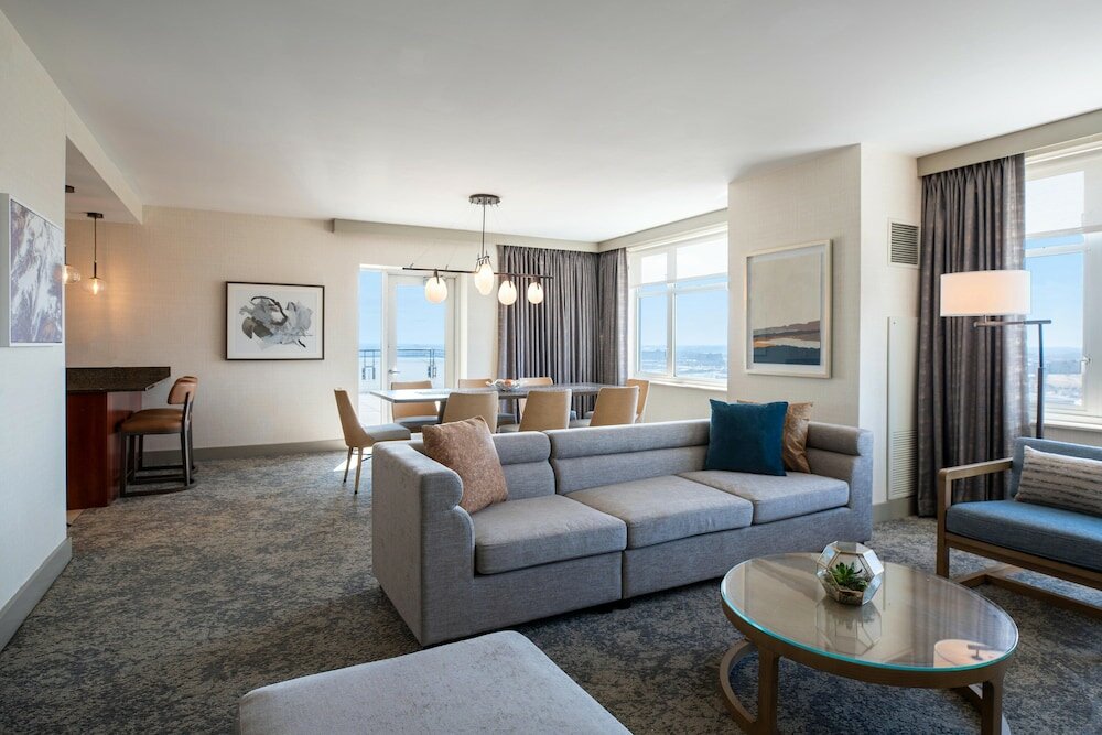 Фото The Westin Chicago Lombard