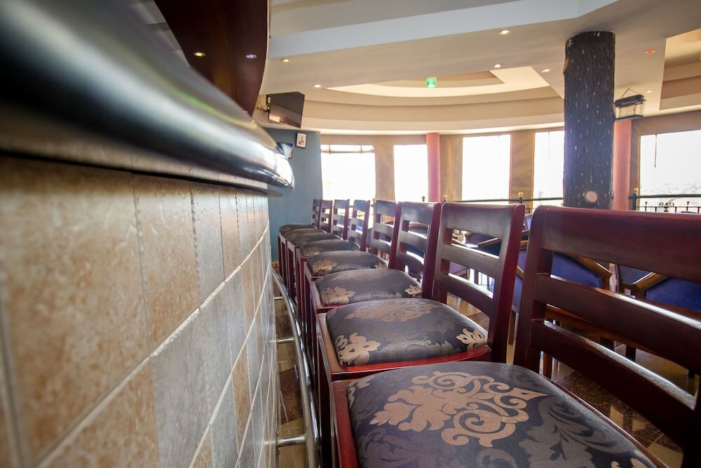 Фото Sapphire Hotel