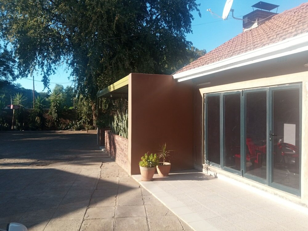 Фото River-Ridge Guest House