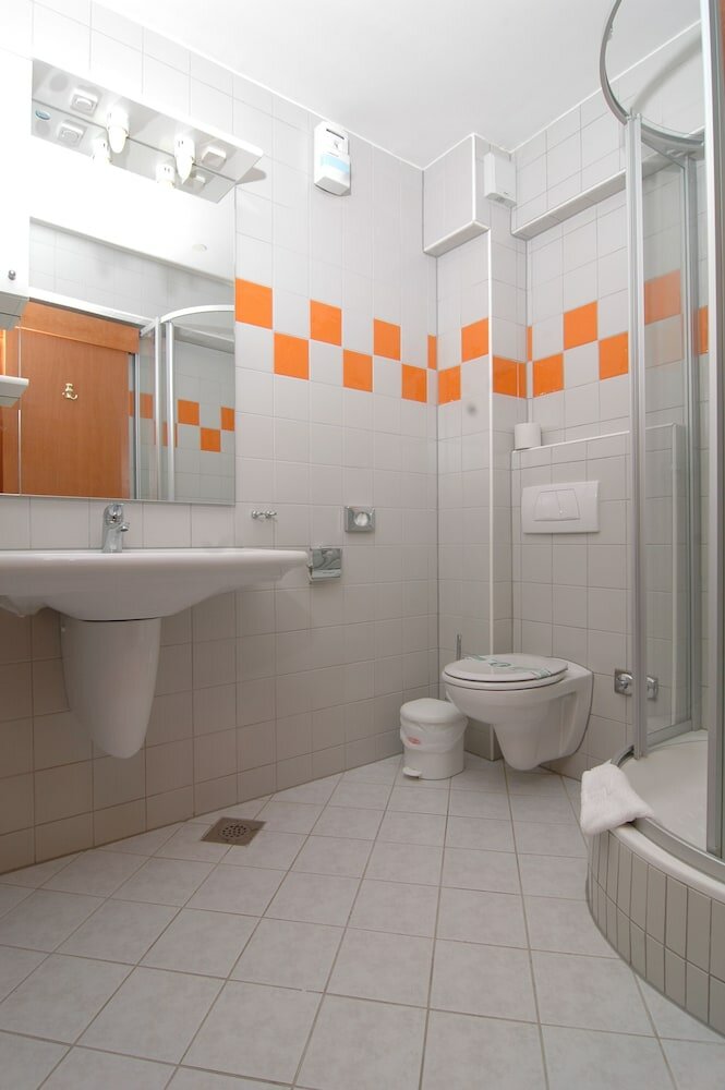 Фото Hotel Villa Dvor