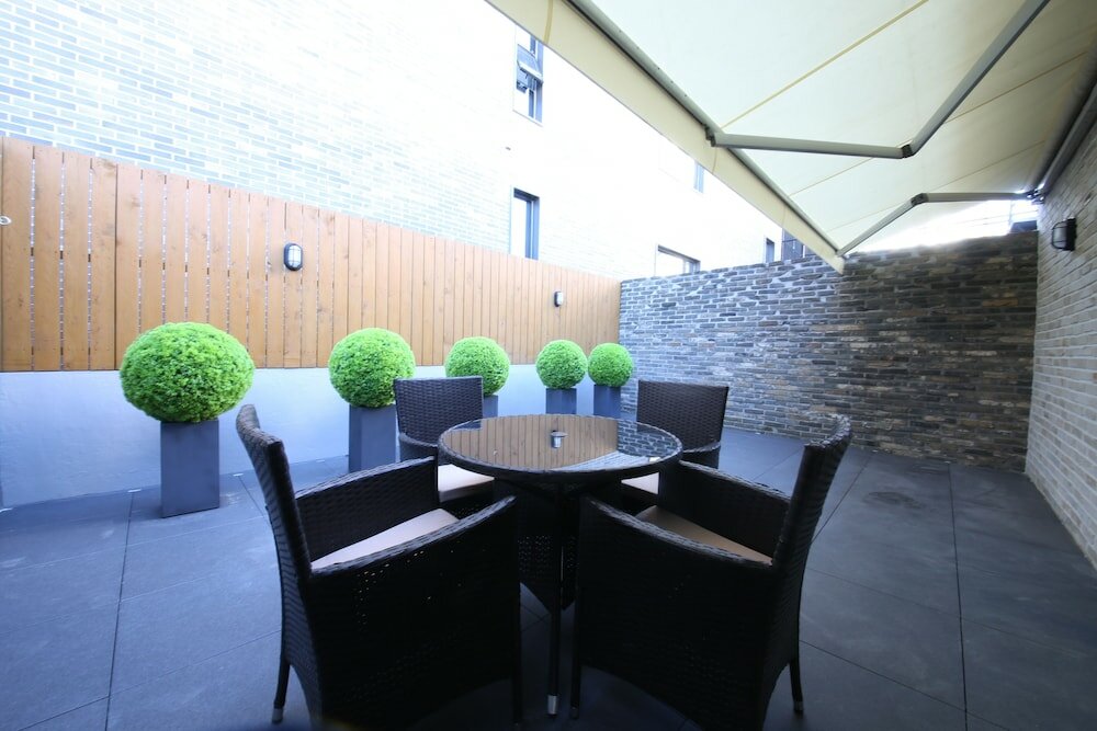 Фото Brown Dot Hotel Masan