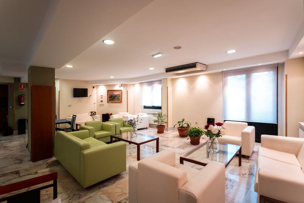 Фото Hotel Astures