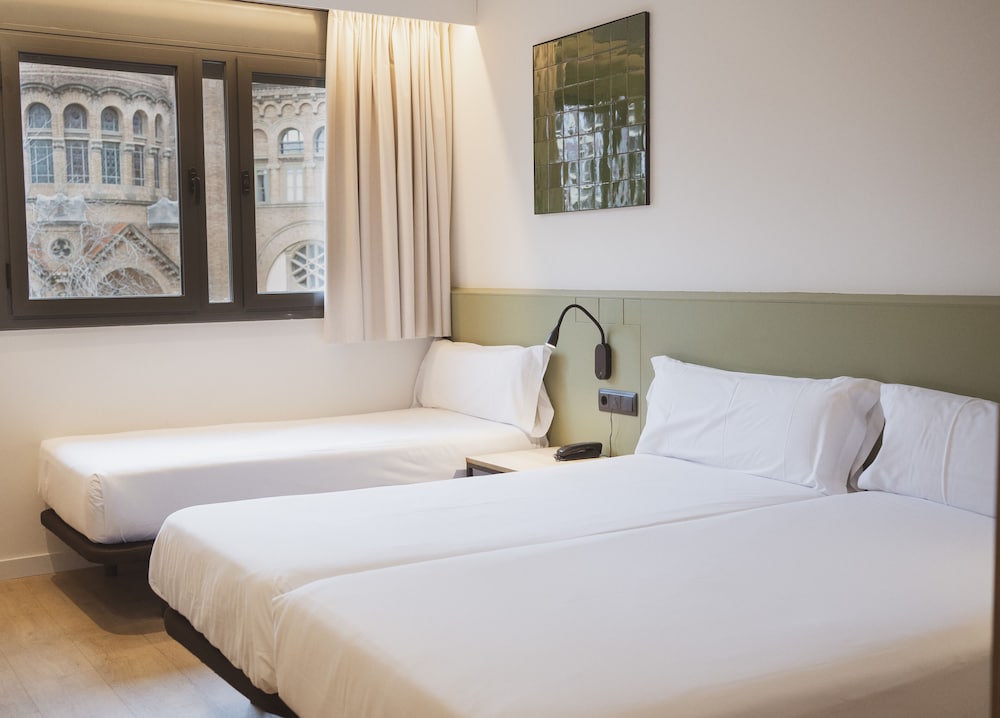 Фото Hotel Sant Pau