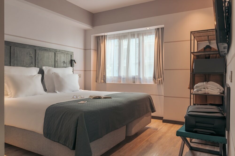 Фото Pestana Lisboa Vintage City Center Suites Hotel