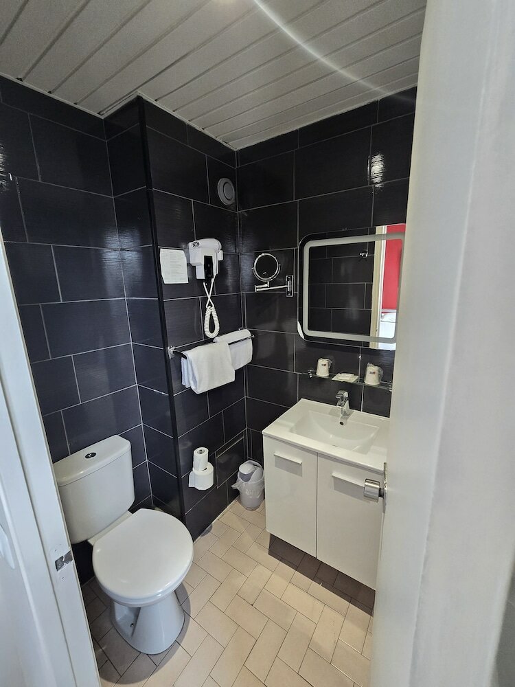 Фото Hipotel Paris Belgrand