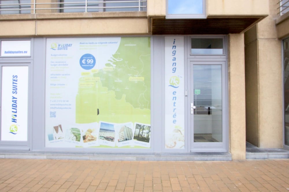 Фото Holiday Suites Blankenberge