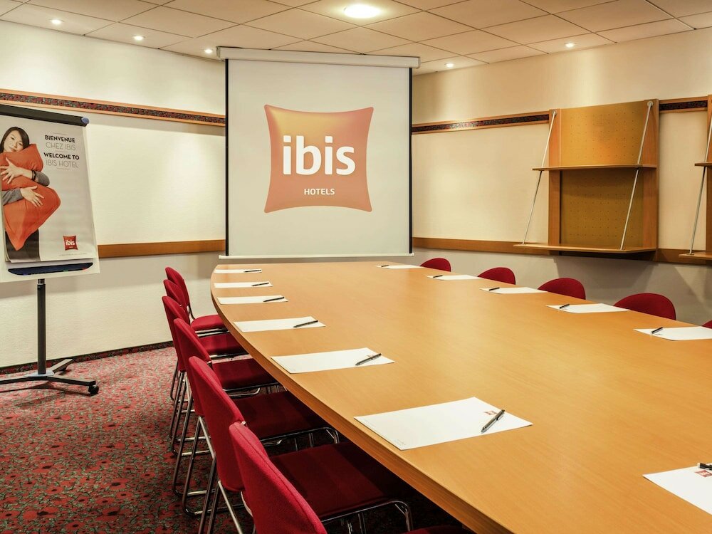 Фото Ibis Paris 17 Clichy-Batignolles
