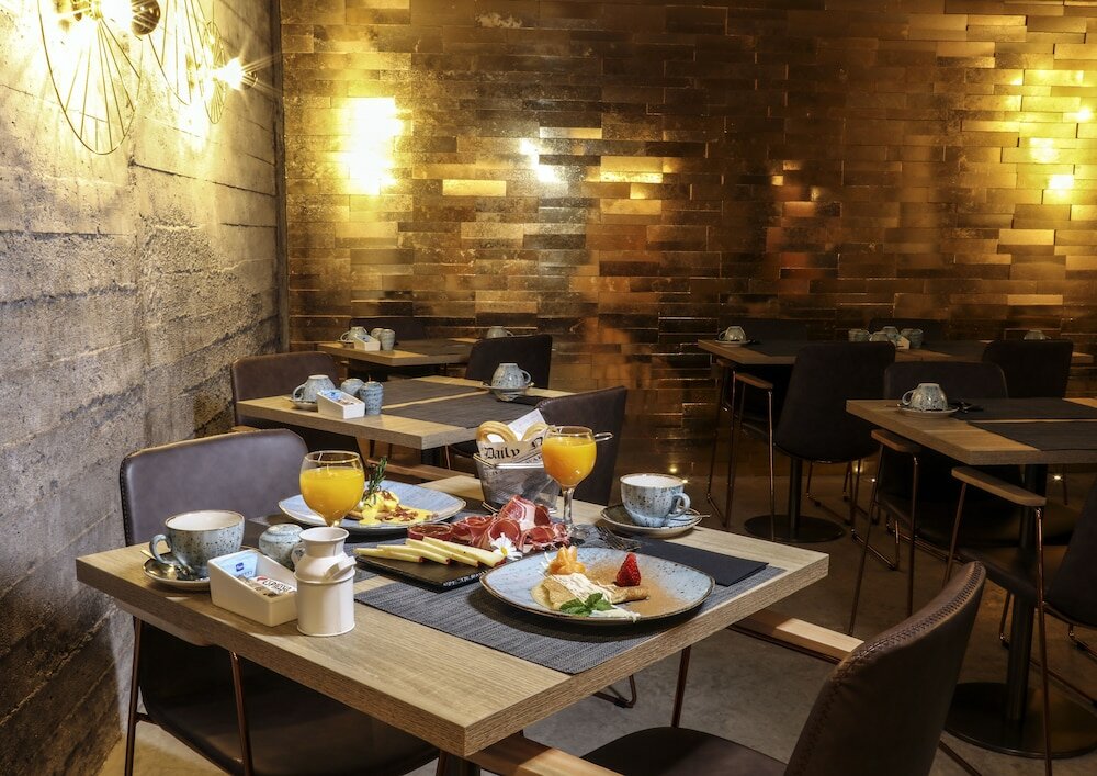 Фото Design Plus Bex Hotel