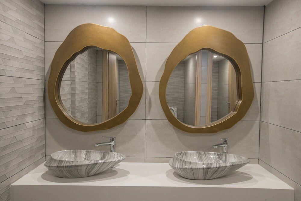 Фото Bohemian Gardens Hotel