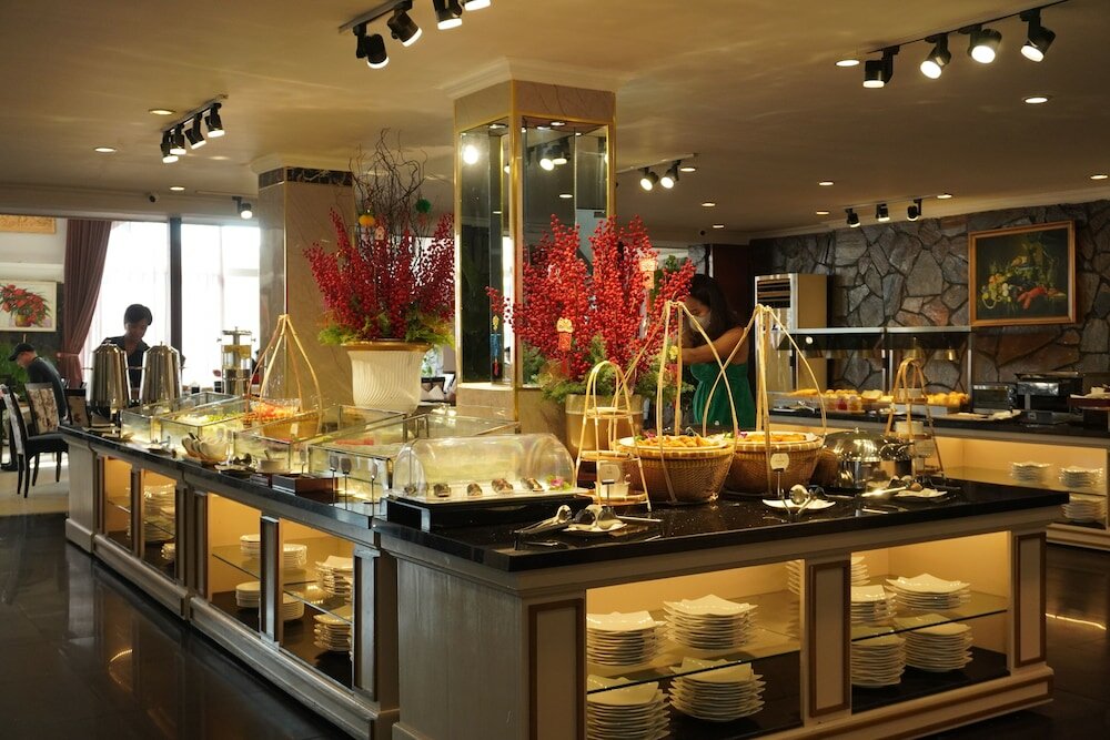 Фото Royal Hotel Saigon