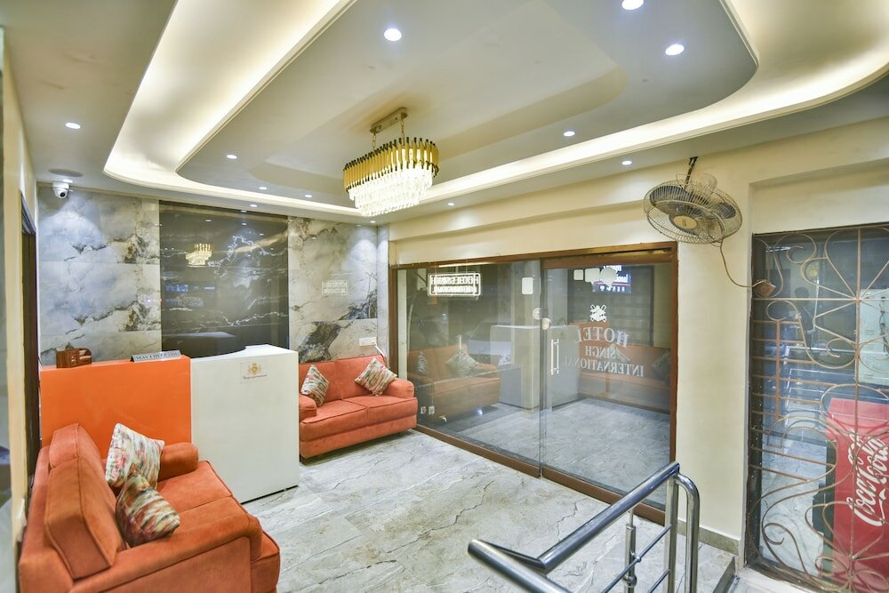 Фото Hotel Singh International