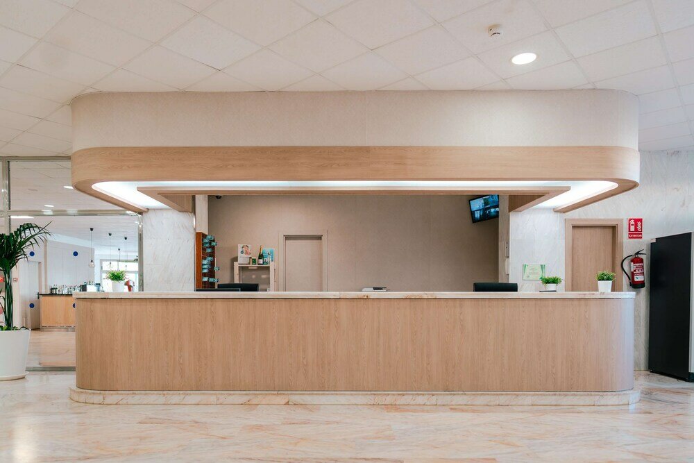 Фото Port Europa Hotel