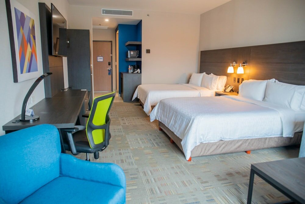 Фото Holiday Inn Express & Suites Tijuana Otay, an Ihg Hotel