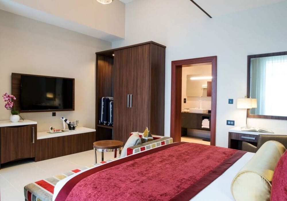 Фото The Envoy Hotel